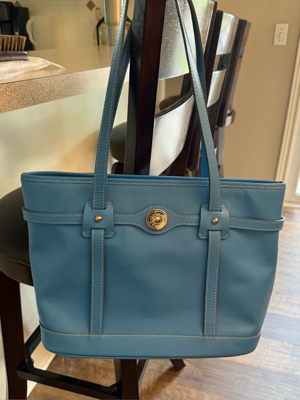 Dooney & Bourke Bright Sky Blue Saffiano
Leather Logo lock tote - Picture 2 of 13